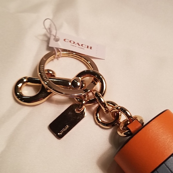 Coach Leather Tassel key ring, bag charm NWT - Picture 2 of 4